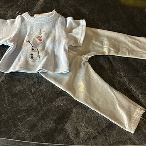 Frozen shirt & pants these are new